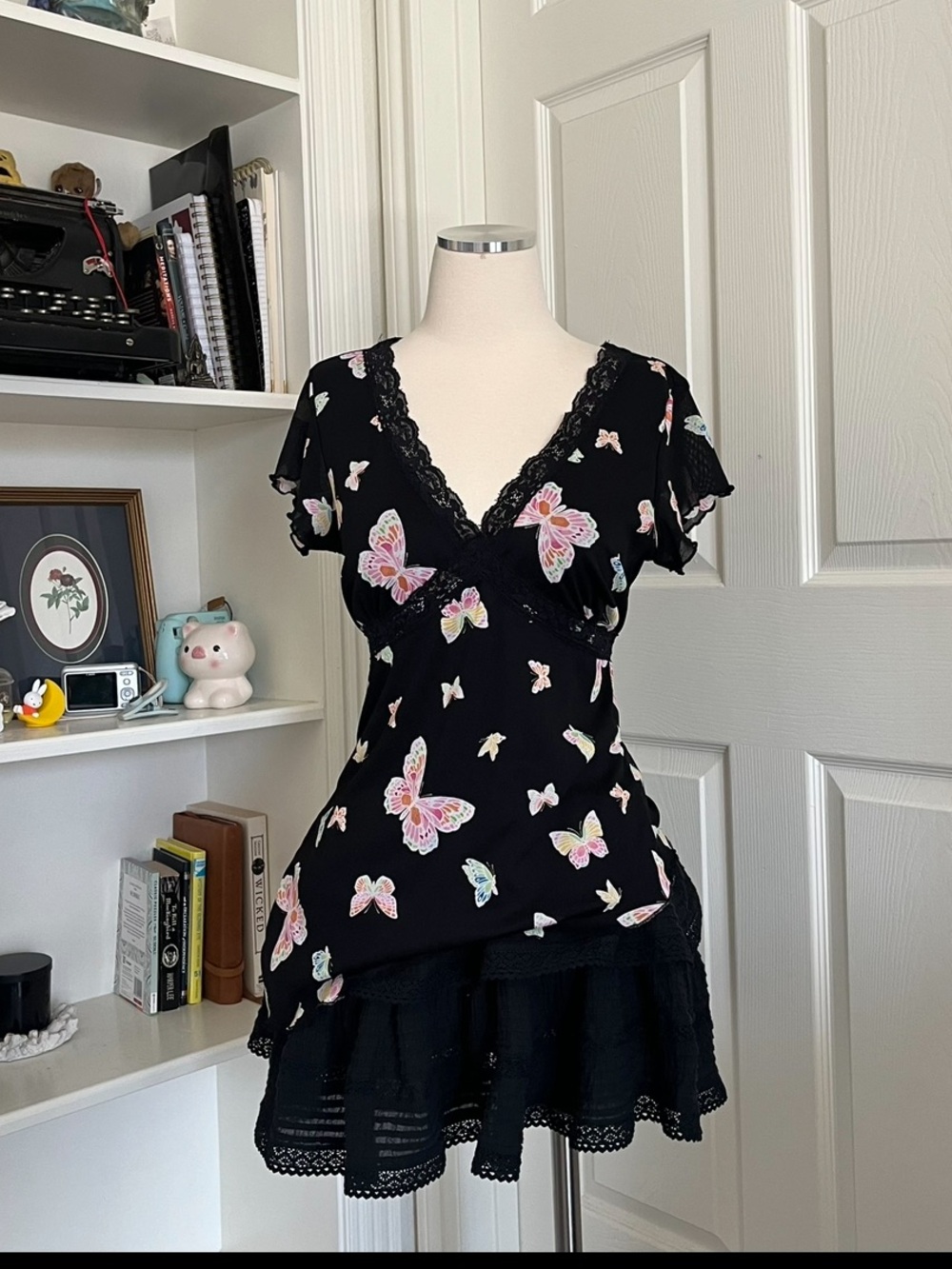 2000s Black and pink butterfly print asymmetrical top